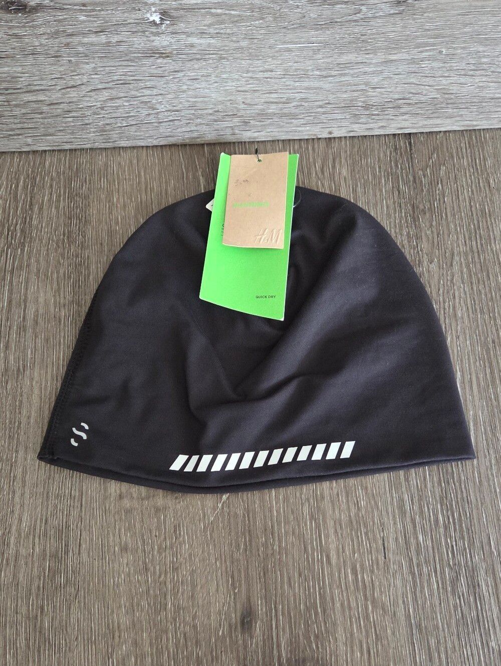 H&M Black Reflective Running Beanie